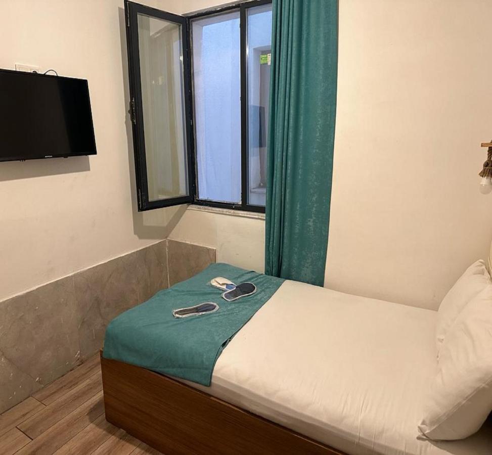 Taksim Soushian Hotel Istanbul Exterior foto